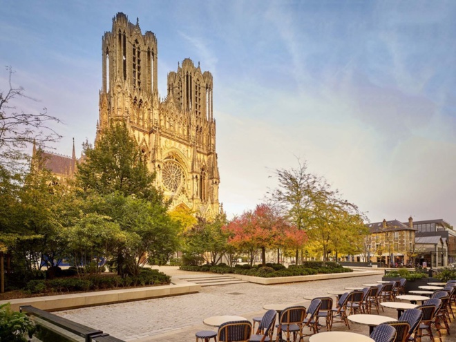 Offres d’escapades romantiques au mois de février : Mama Shelter ou vue sur la cathédrale de Reims ? 