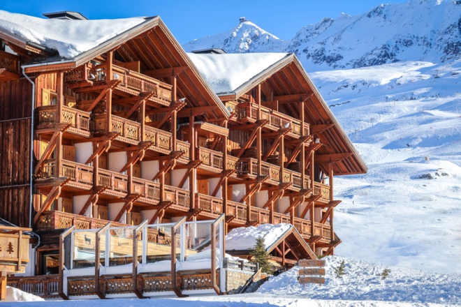 Alpe d'Huez : le Chamois d'Or entre dans la collection Les Étincelles