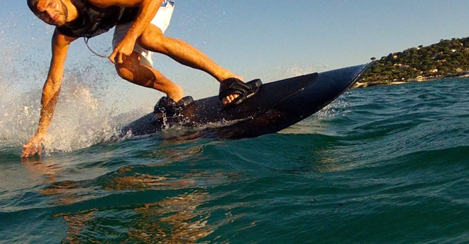 Wakejet de Radinn : le surf électrique débarque cet automne