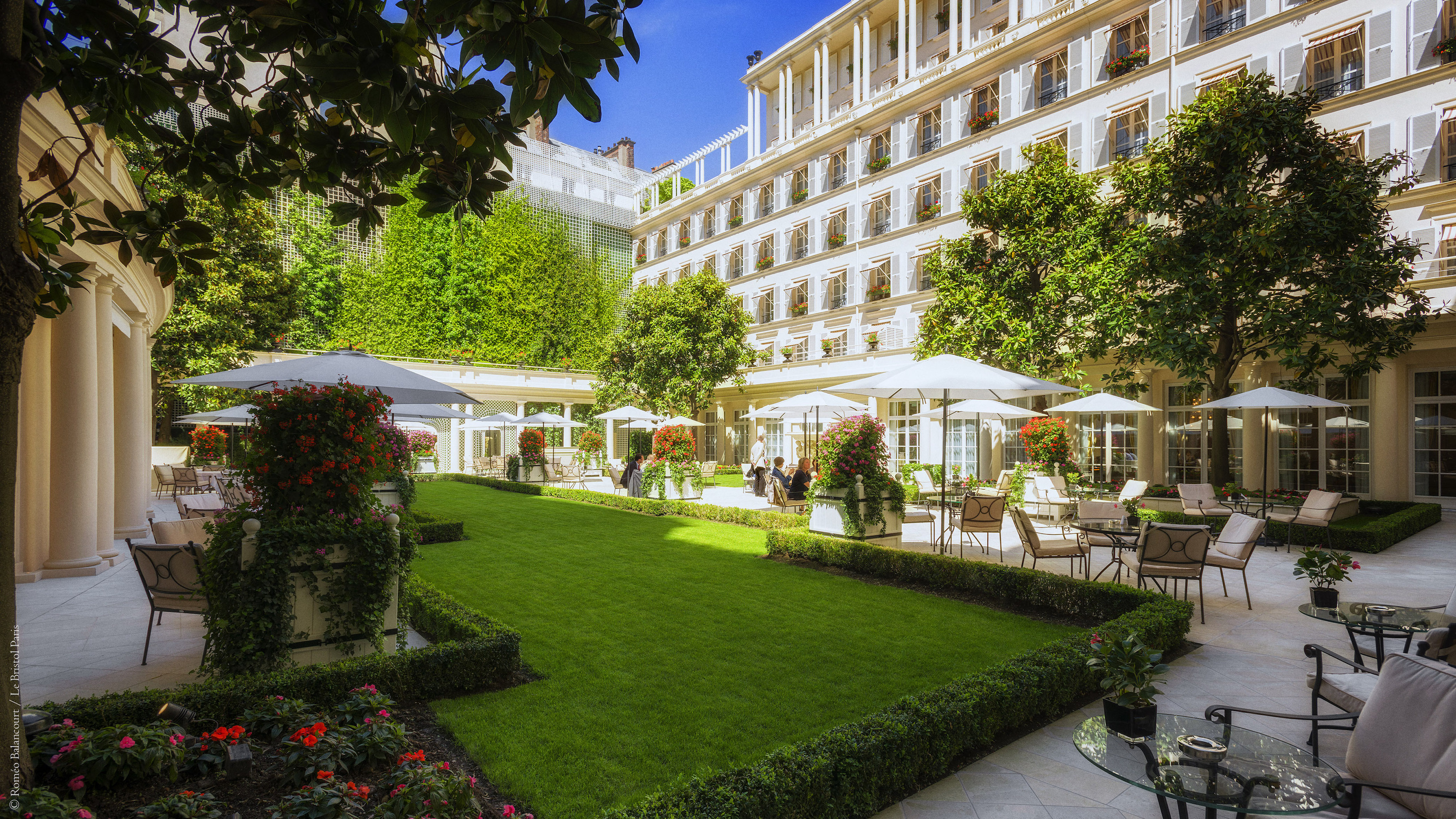 Hôtellerie de luxe : Le Bristol Paris obtient la certification Green Globe