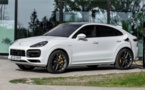 Le plus puissant des Porsche Cayenne est un modèle hybride rechargeable