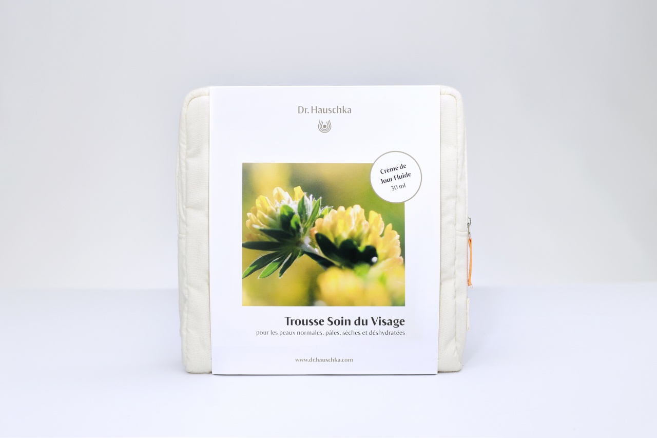 Trousse Soin du Visage Crème de Jour Fluide1